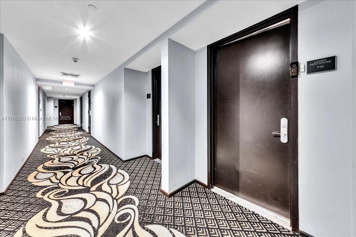 1830 S Ocean Dr Unit: LPH4910