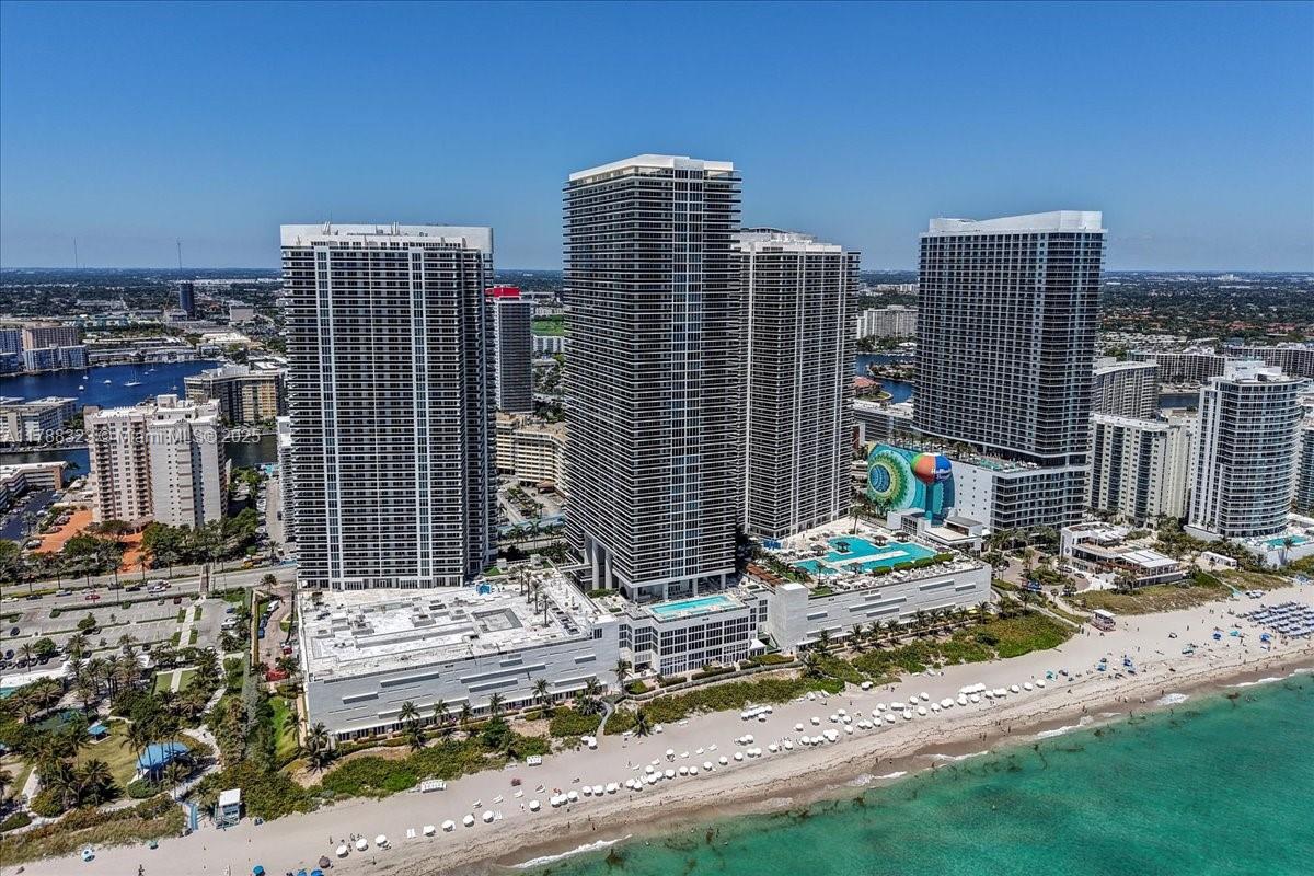 1830 S Ocean Dr Unit: LPH4910