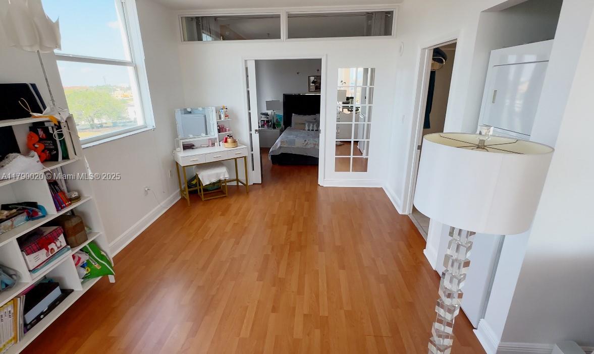 1 Glen Royal Pkwy # 401