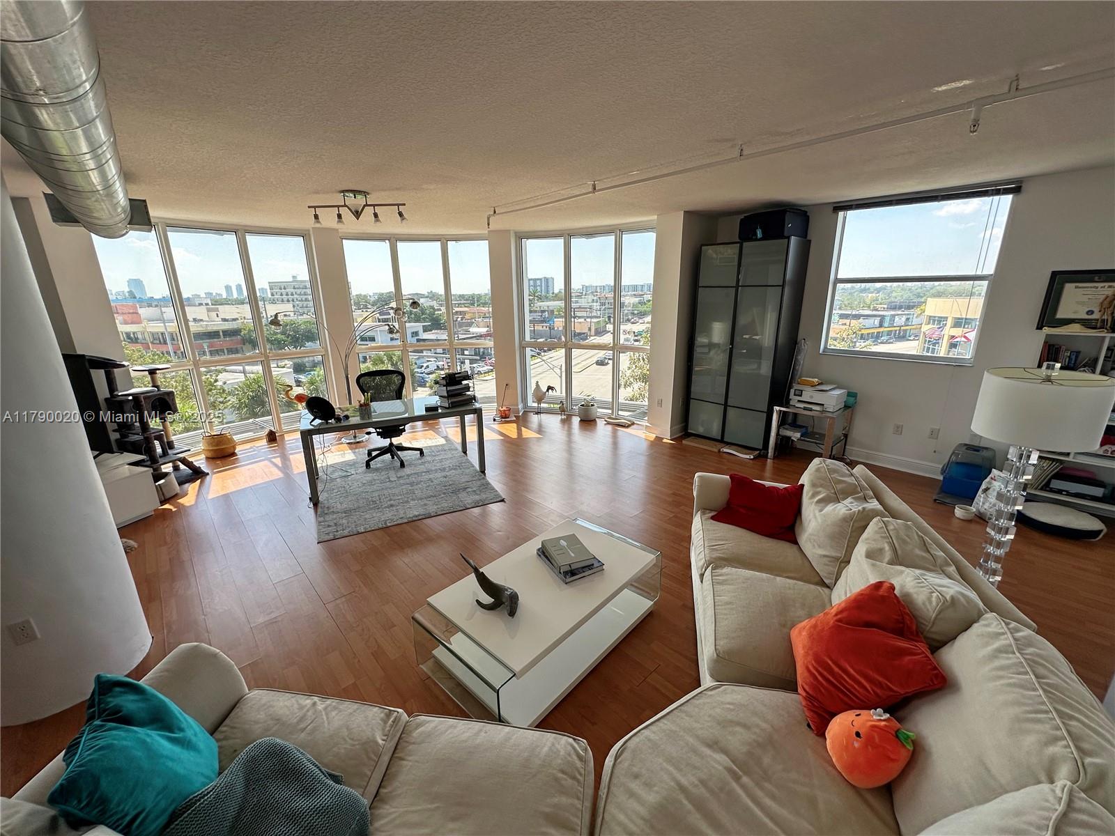 1 Glen Royal Pkwy # 401