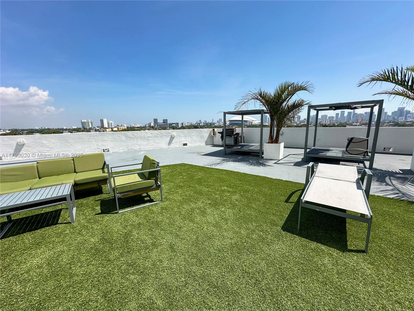 1 Glen Royal Pkwy # 401