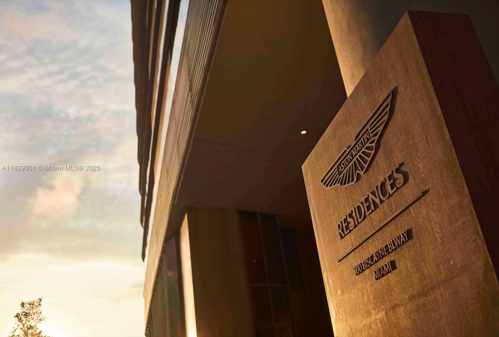 300 Biscayne Blvd Way # 2305W