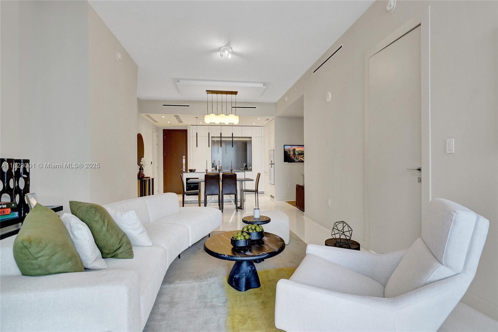 300 Biscayne Blvd Way # 2305W