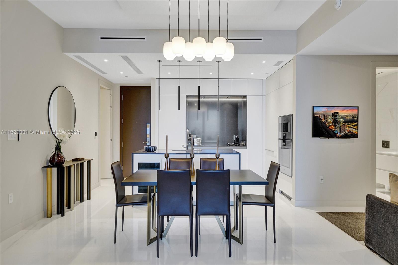 300 Biscayne Blvd Way # 2305W