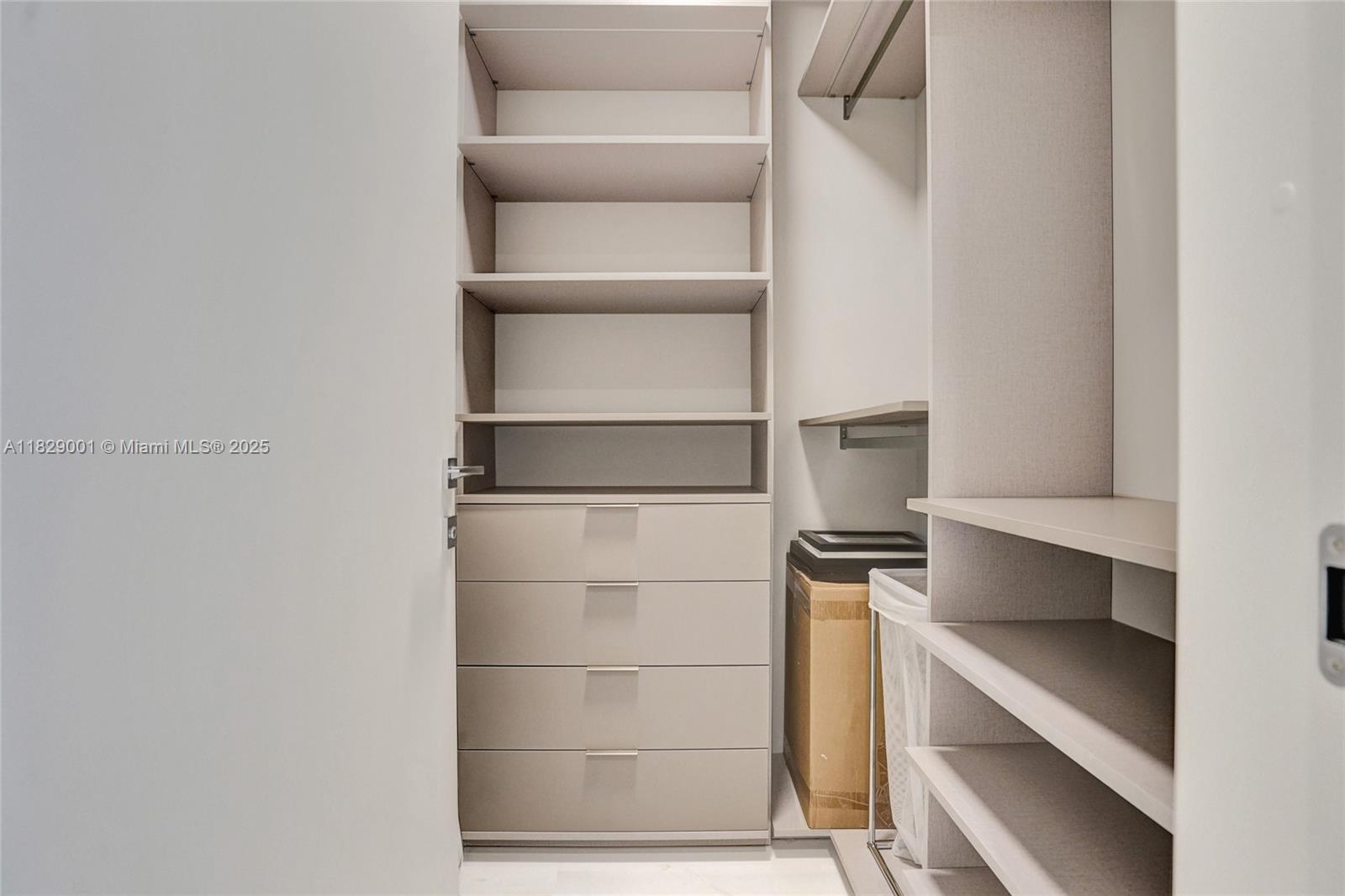 300 Biscayne Blvd Way # 2305W