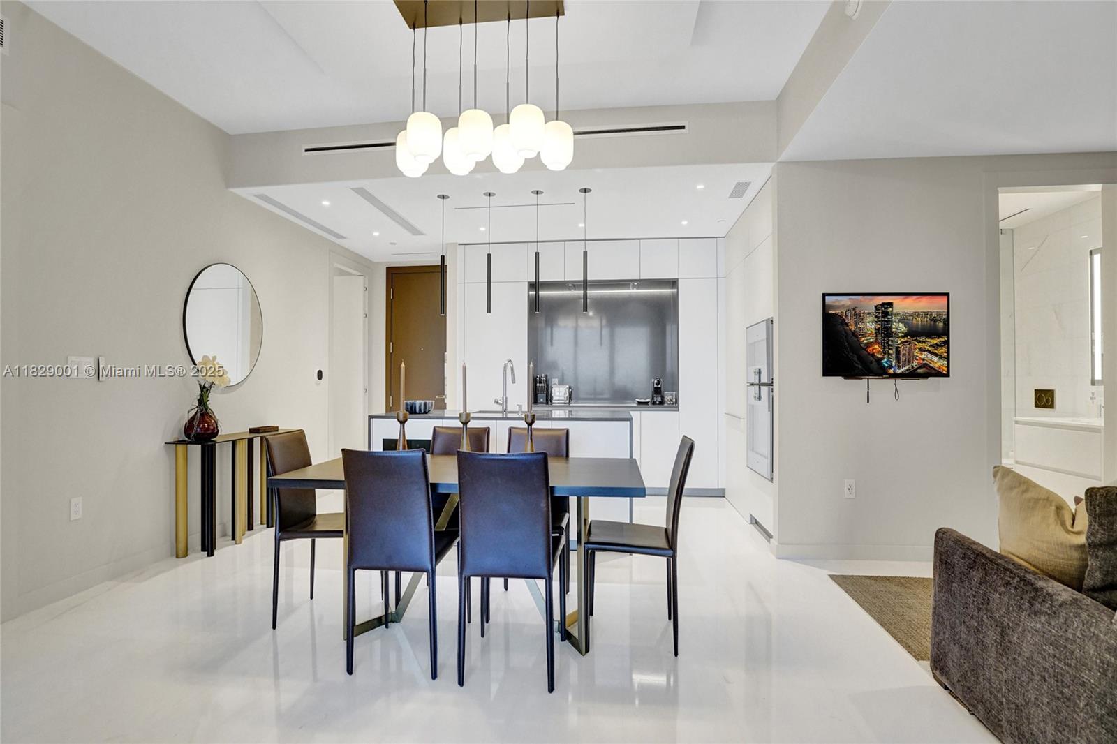 300 Biscayne Blvd Way # 2305W