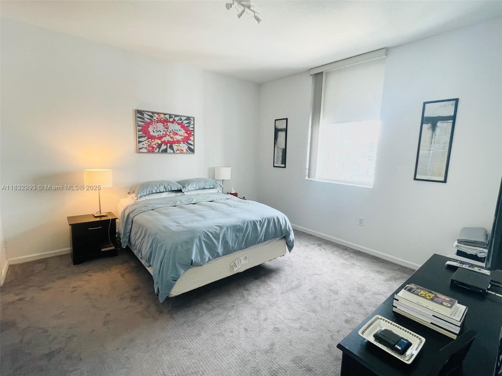 1060 Brickell Ave # 3315