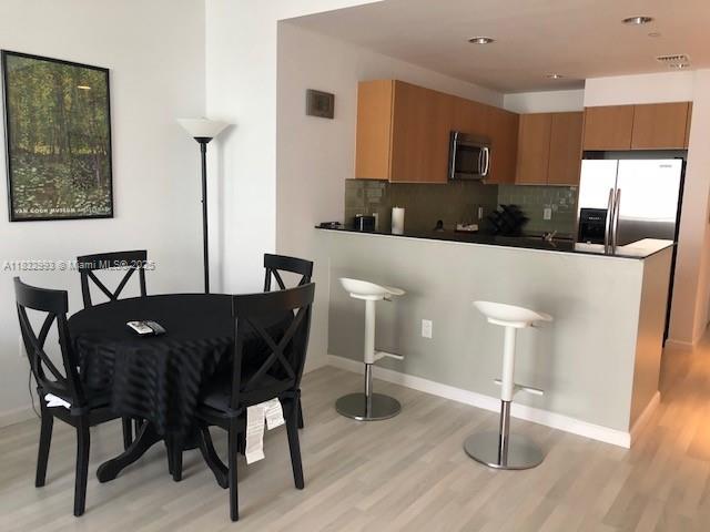 1060 Brickell Ave # 3315