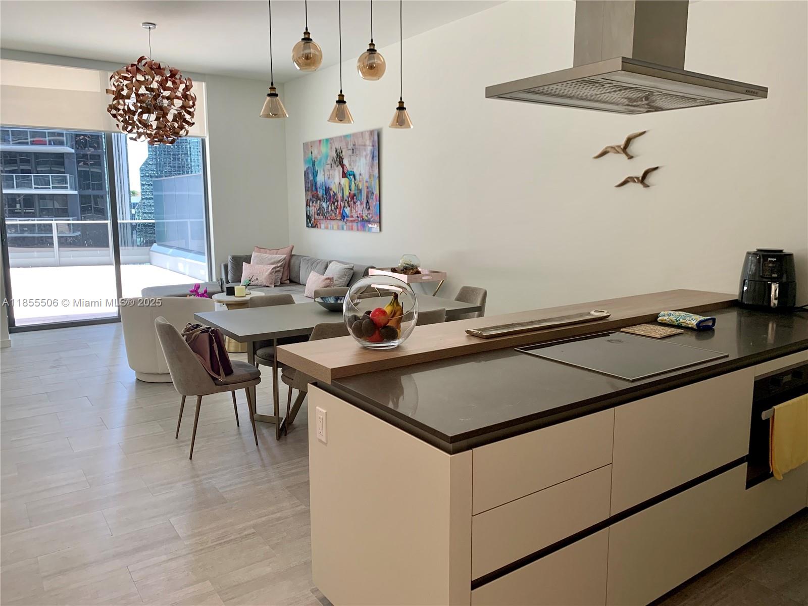 1000 Brickell Plz # 1805