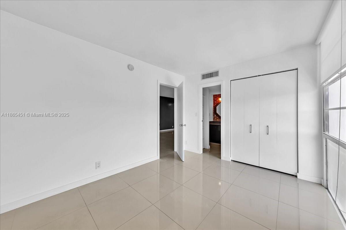 3101 N Country Club Dr # 512