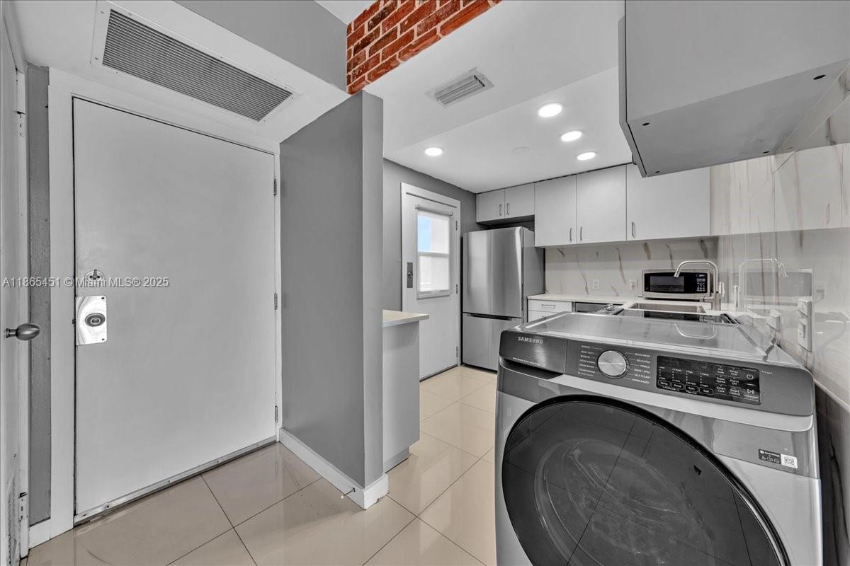 3101 N Country Club Dr # 512
