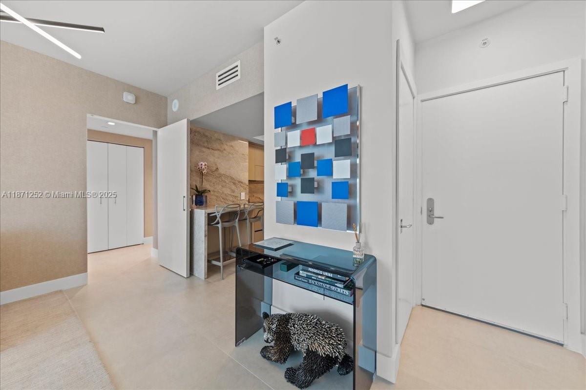 1331 Brickell Bay Dr # 1406