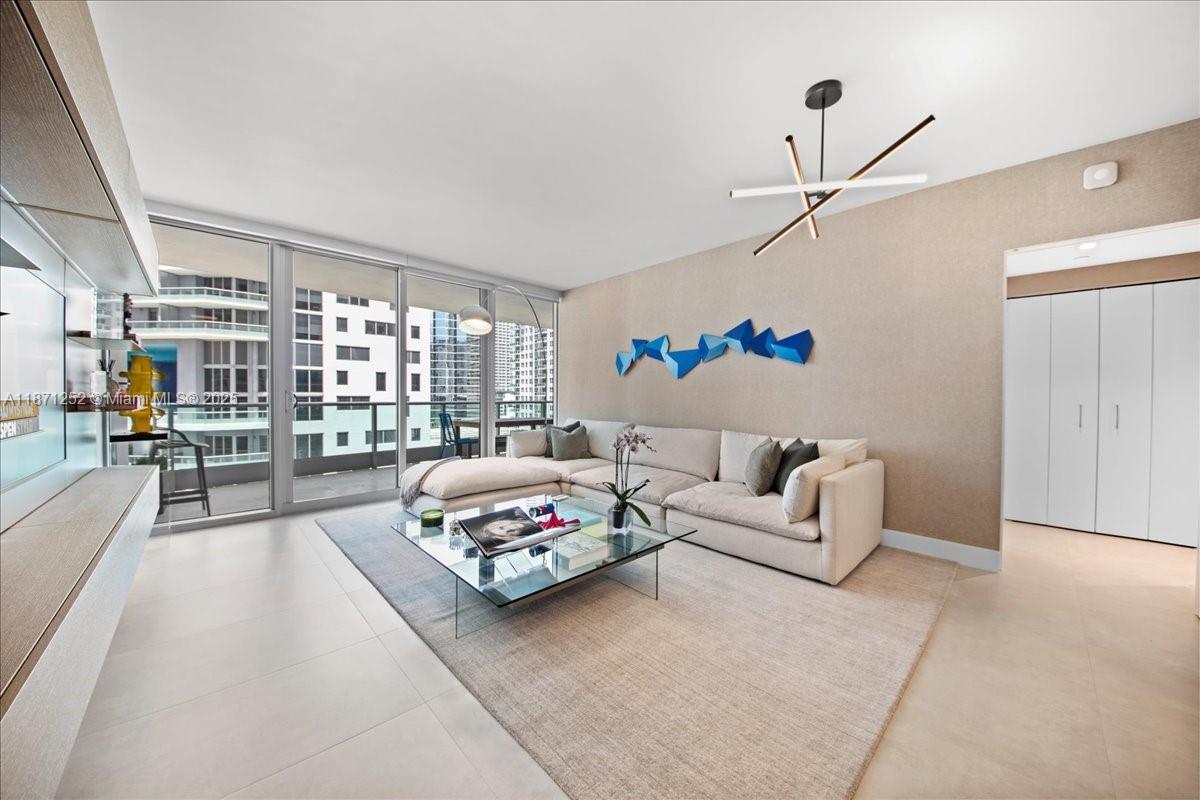 1331 Brickell Bay Dr # 1406