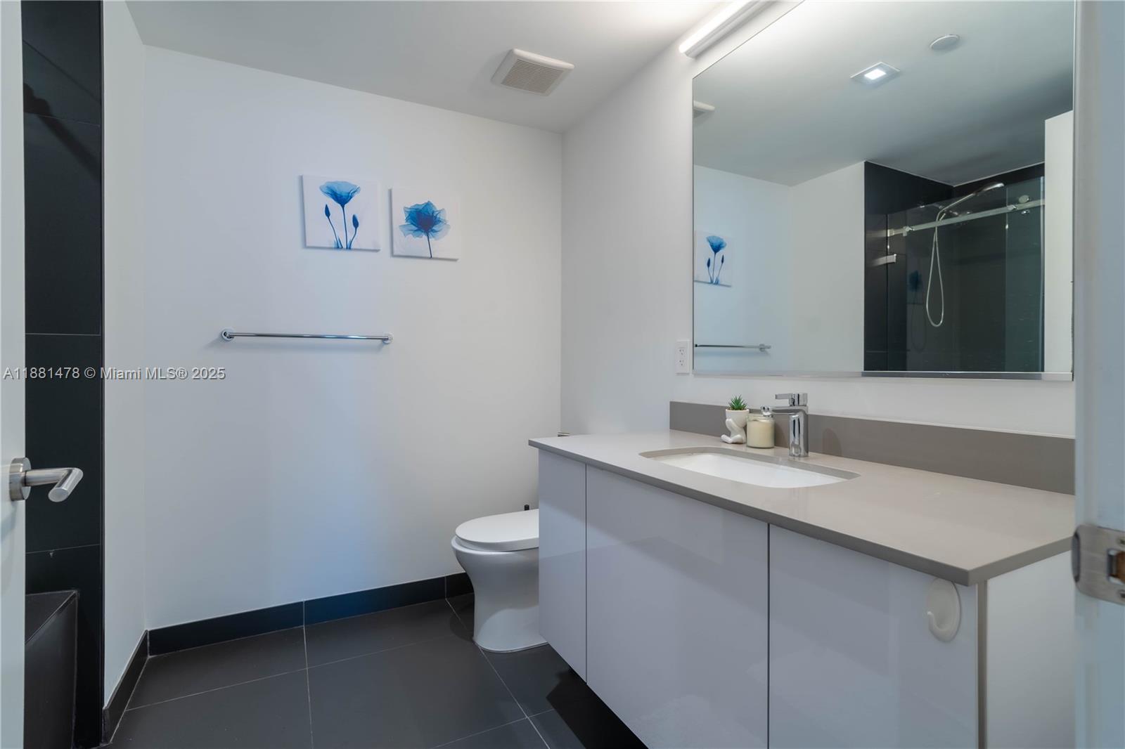 1600 NE 1st Ave # 1412