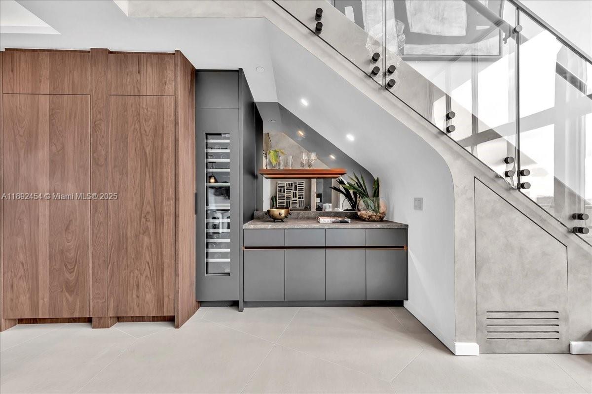 888 Biscayne Blvd # 5704