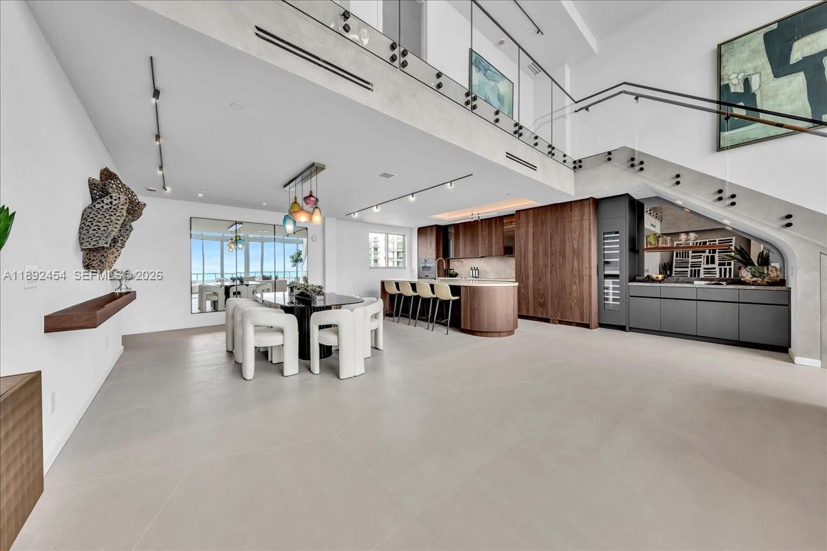 888 Biscayne Blvd # 5704