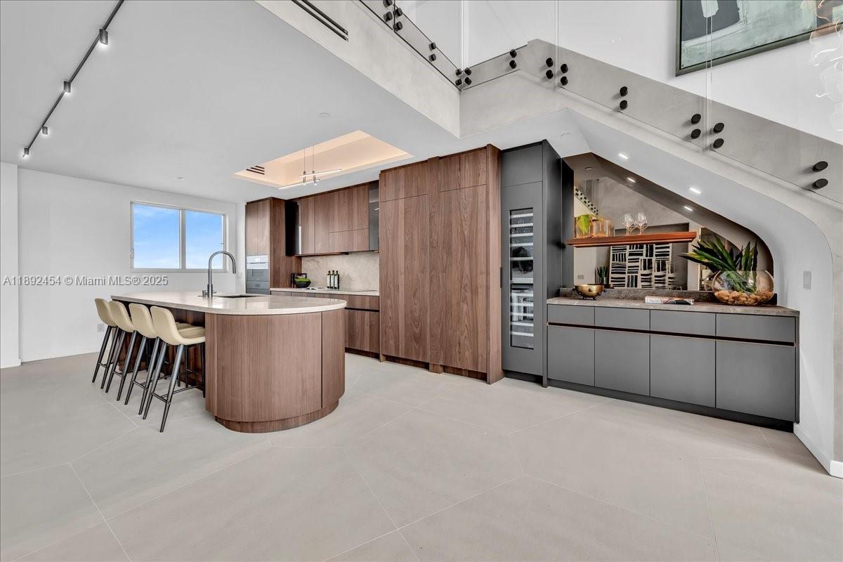 888 Biscayne Blvd # 5704