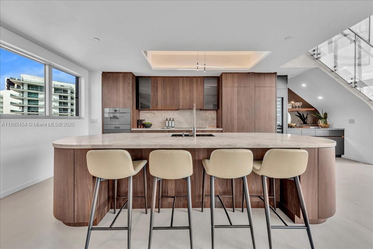 888 Biscayne Blvd # 5704