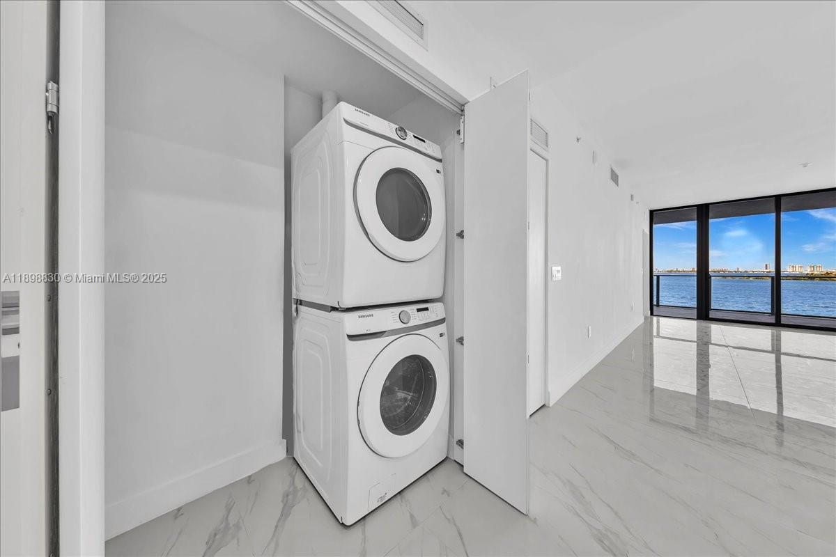 700 NE 24th St # 306, Miami Unit: 306