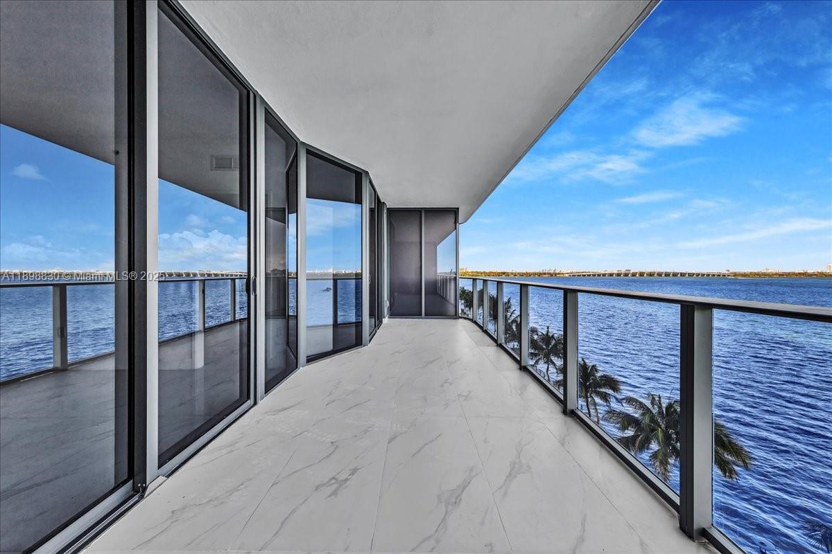 700 NE 24th St # 306, Miami Unit: 306