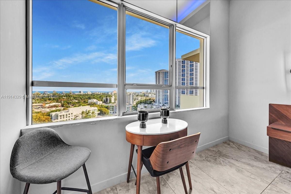 1500 Bay Rd # 1570 Unit: PH 1570