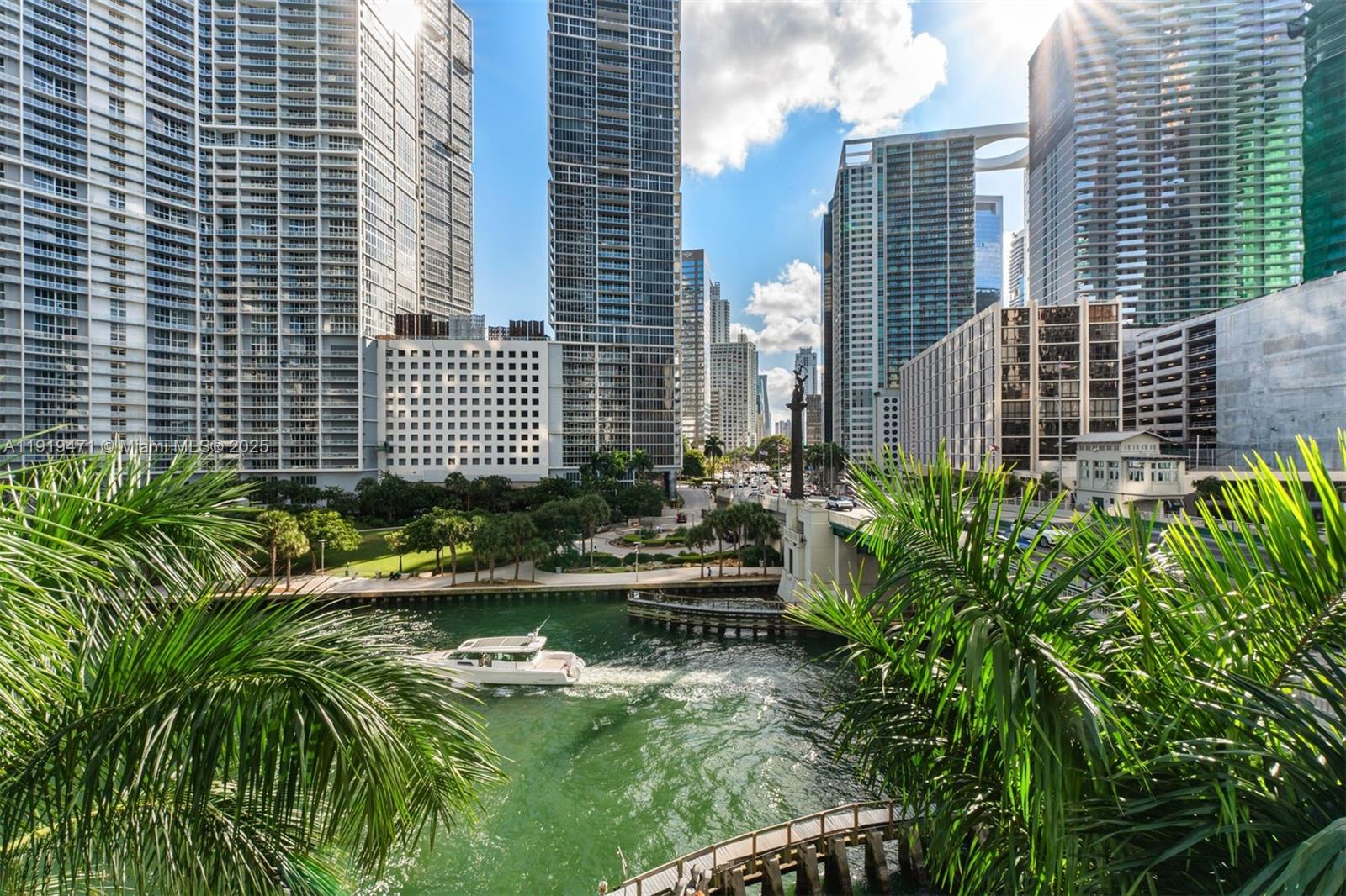 200 Biscayne Boulevard Way # 303