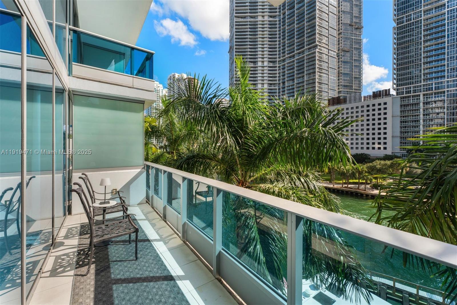 200 Biscayne Boulevard Way # 303
