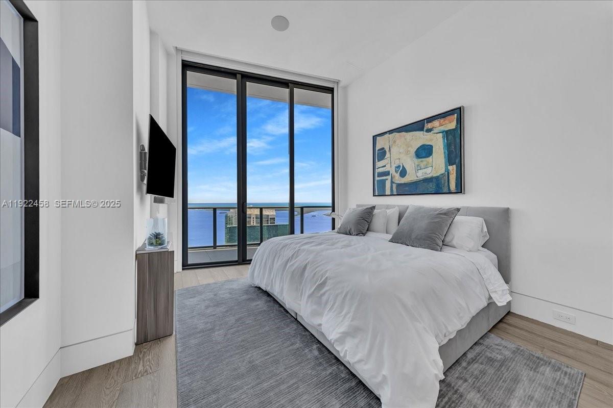 1300 S Miami Ave Unit: UPH2