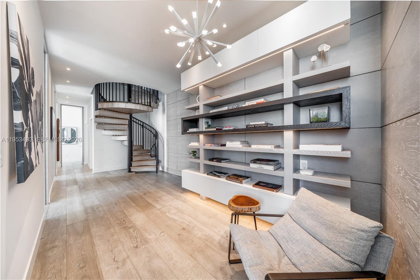 1300 S Miami Ave Unit: UPH4