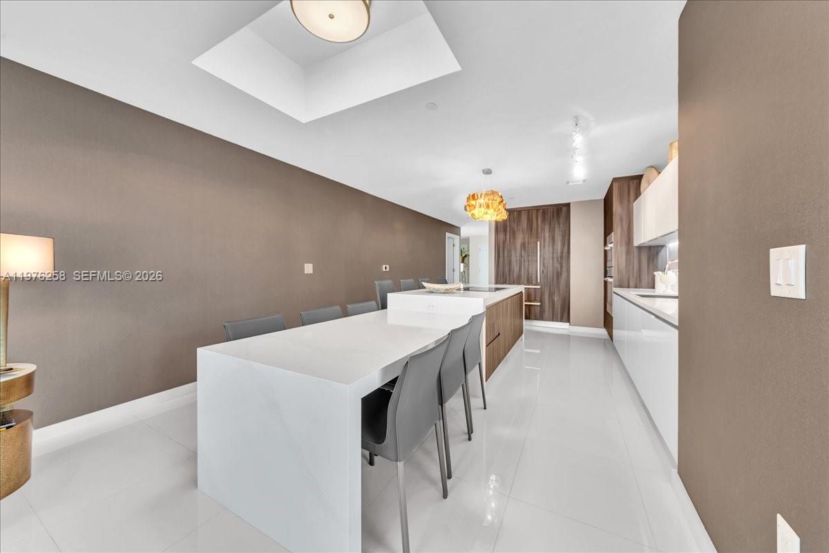 851 NE 1st Ave # 3711