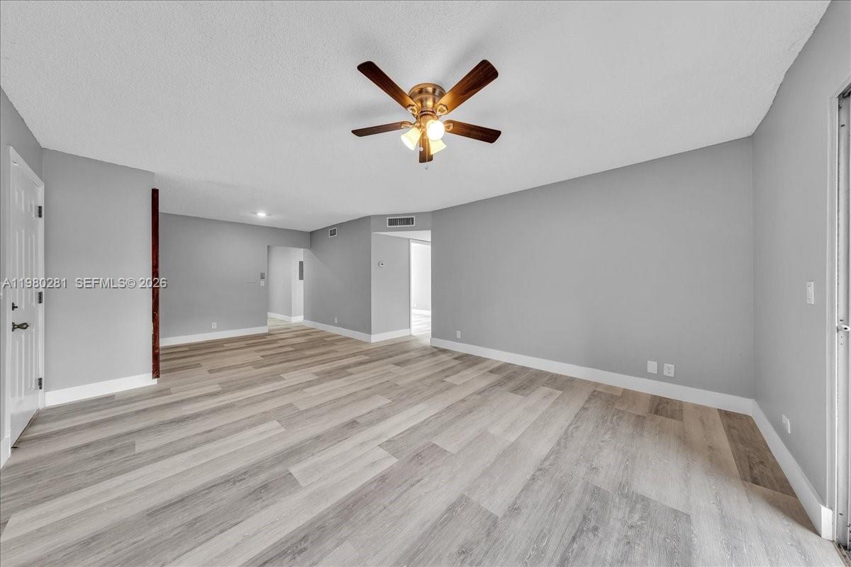 1500 N Congress Ave # C31