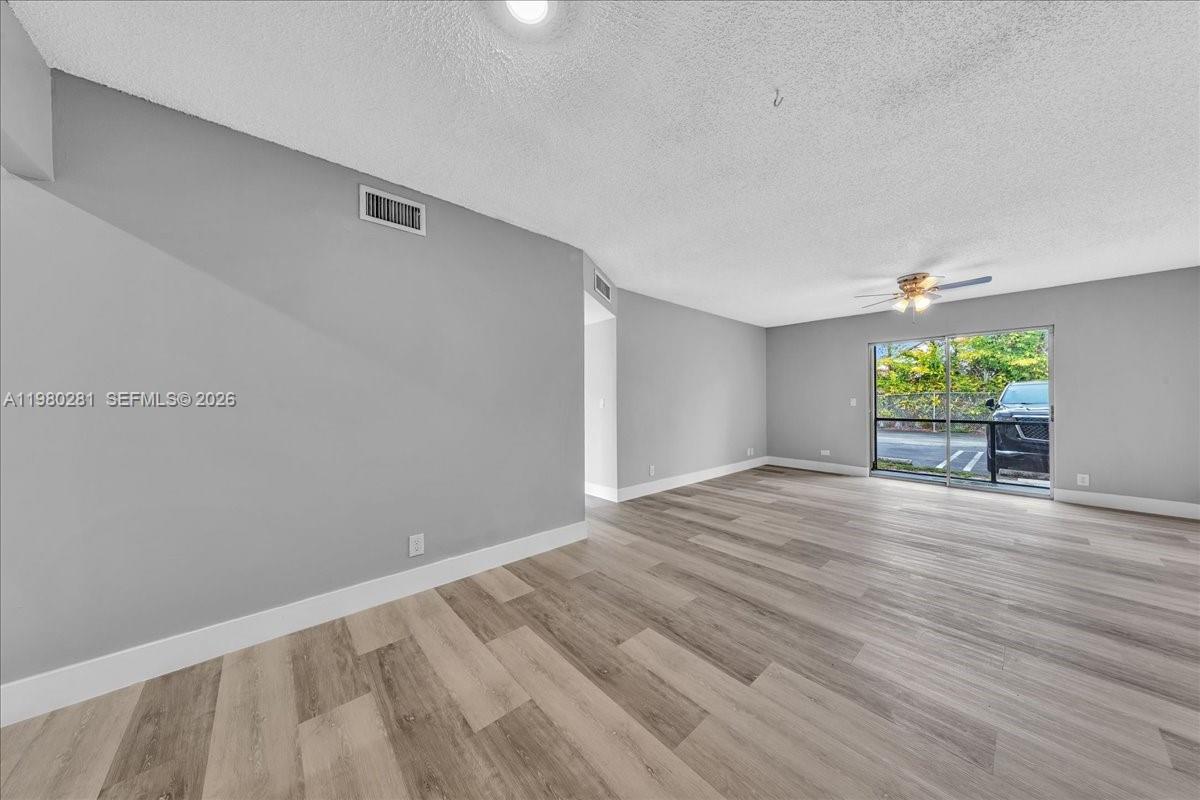 1500 N Congress Ave # C31