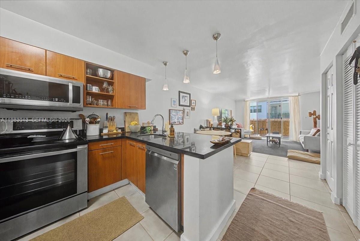 777 NE 62nd St # C211