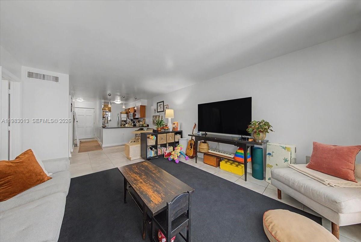 777 NE 62nd St # C211