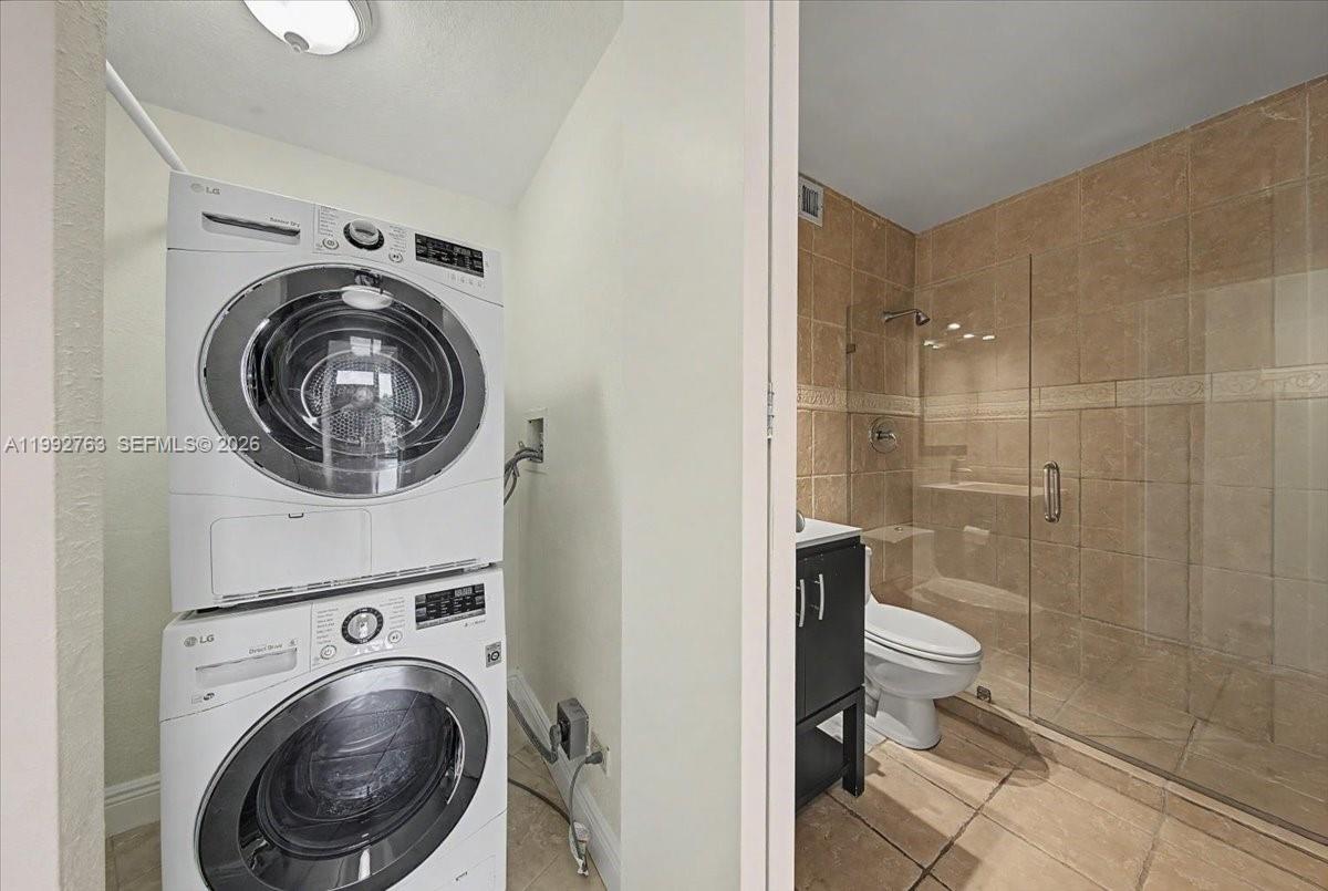 2451 Brickell Ave # 4F