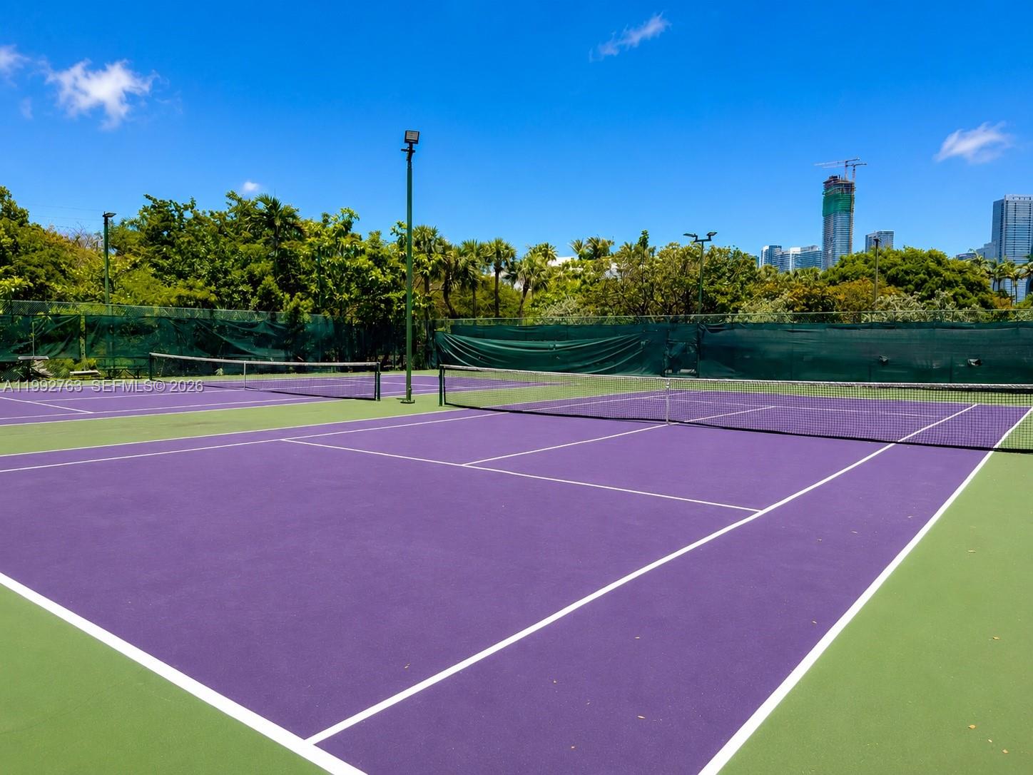 2451 Brickell Ave # 4F
