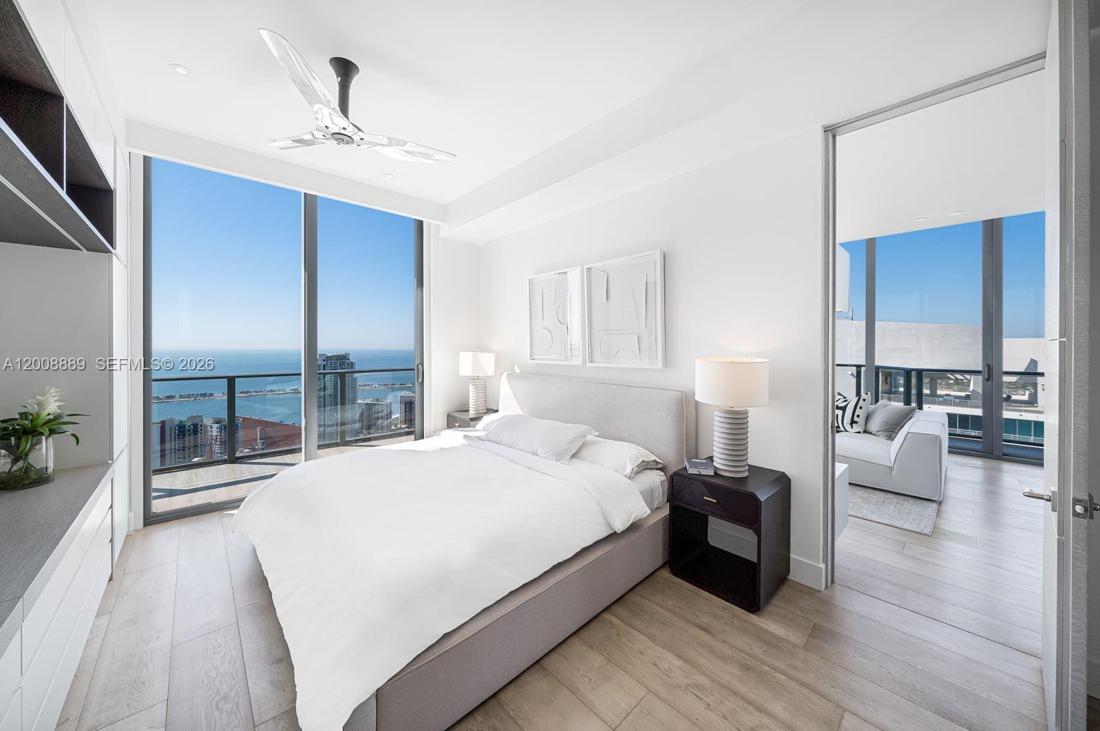 1300 S Miami Ave Unit: UPH4