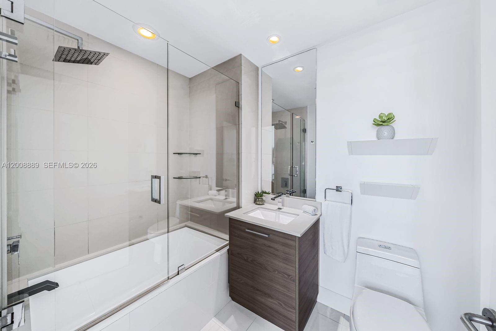 1300 S Miami Ave Unit: UPH4