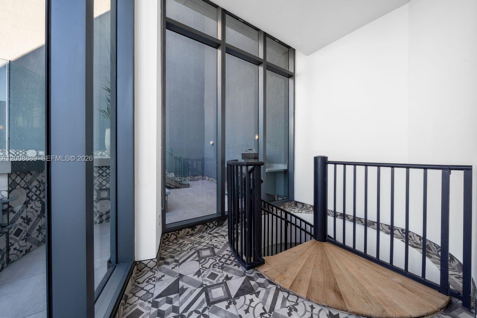 1300 S Miami Ave Unit: UPH4