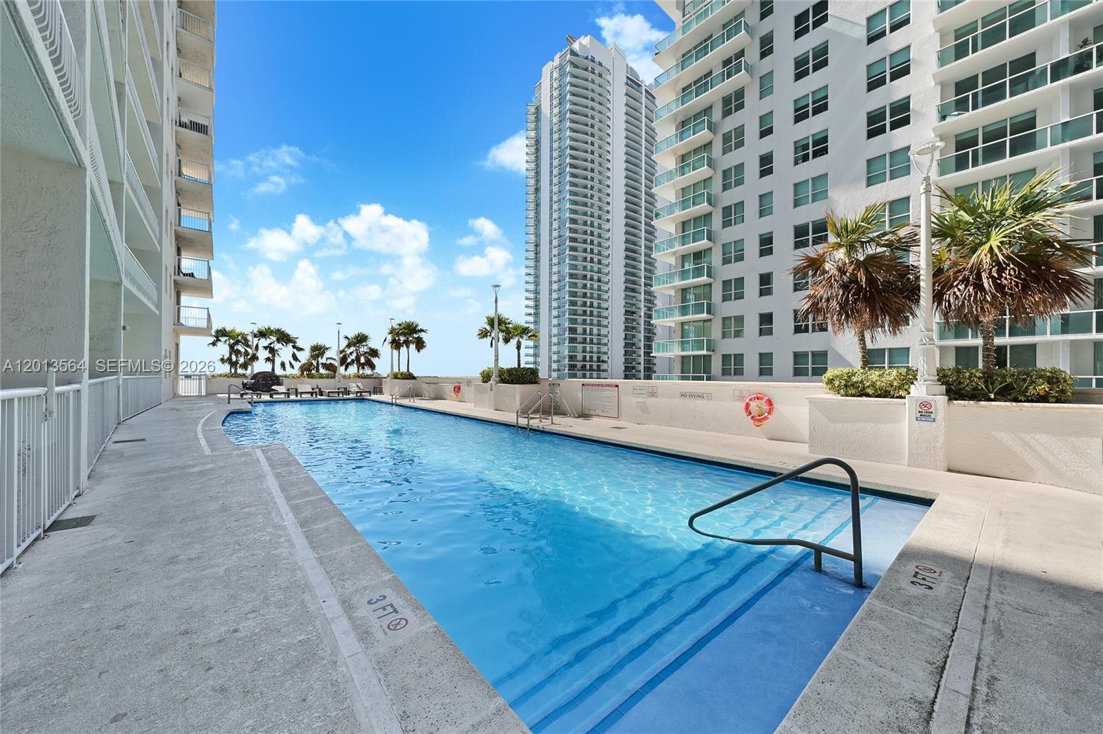 1200 Brickell Bay Dr # 3122