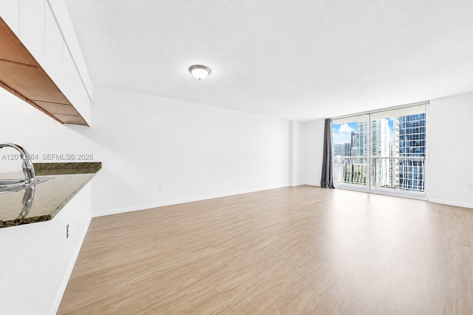 1200 Brickell Bay Dr # 3122