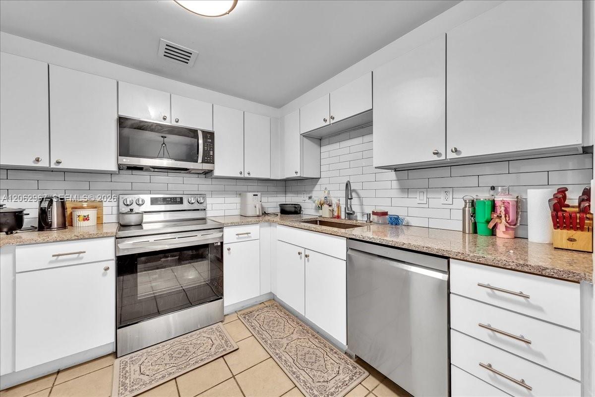 1250 S Miami Ave Unit: 2106