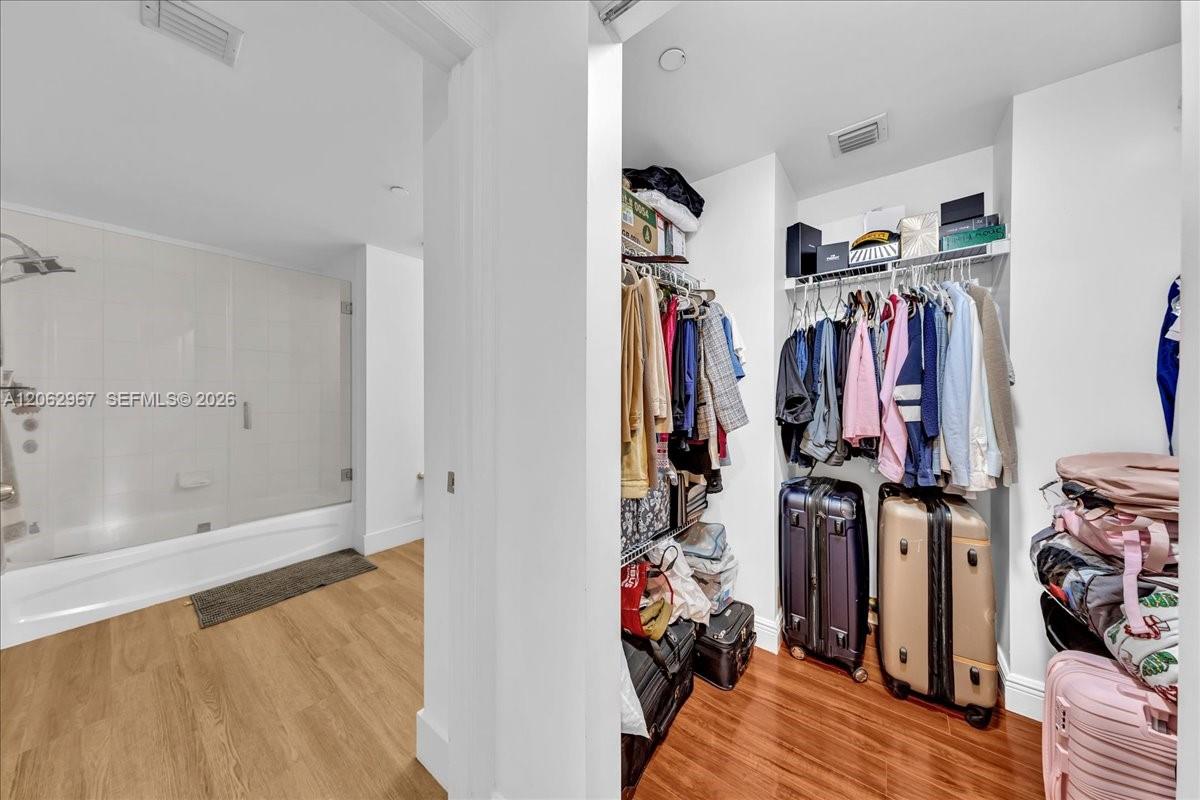 1250 S Miami Ave Unit: 2106