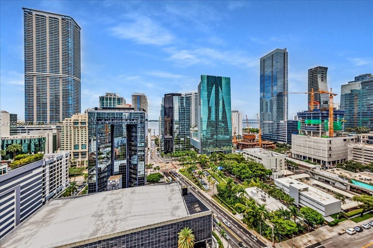 1250 S Miami Ave Unit: 2106