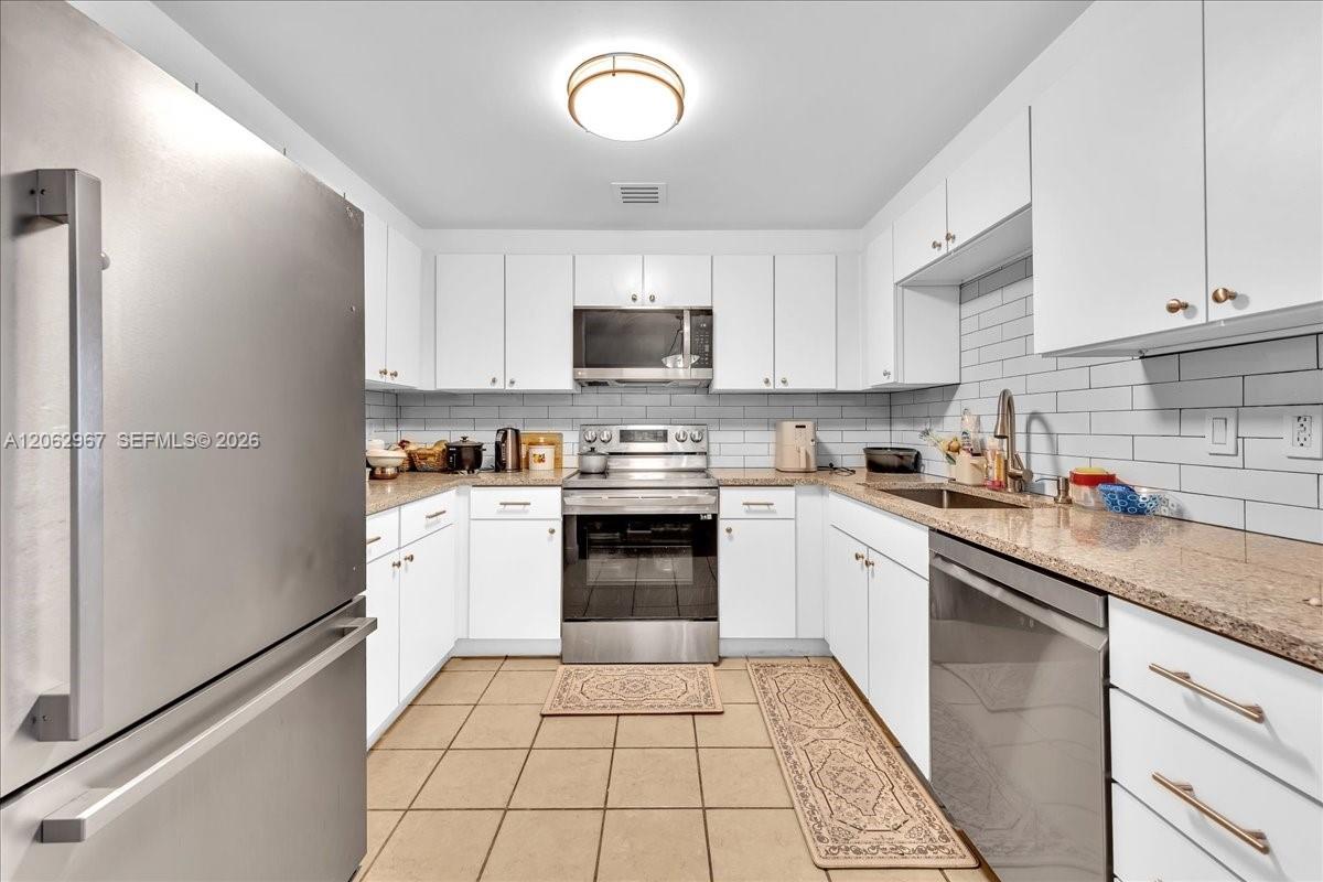 1250 S Miami Ave Unit: 2106