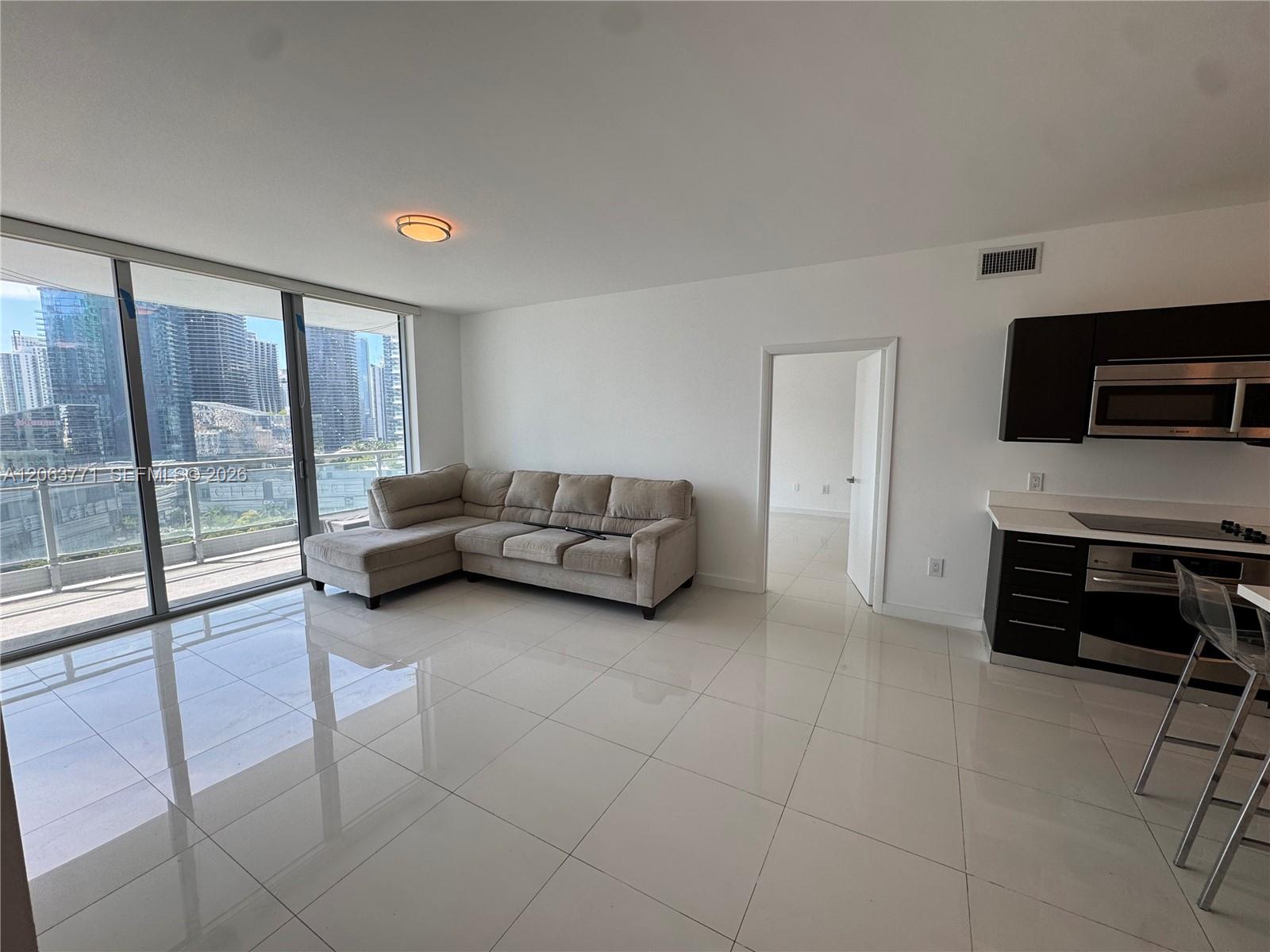 90 SW 3rd St # 2314