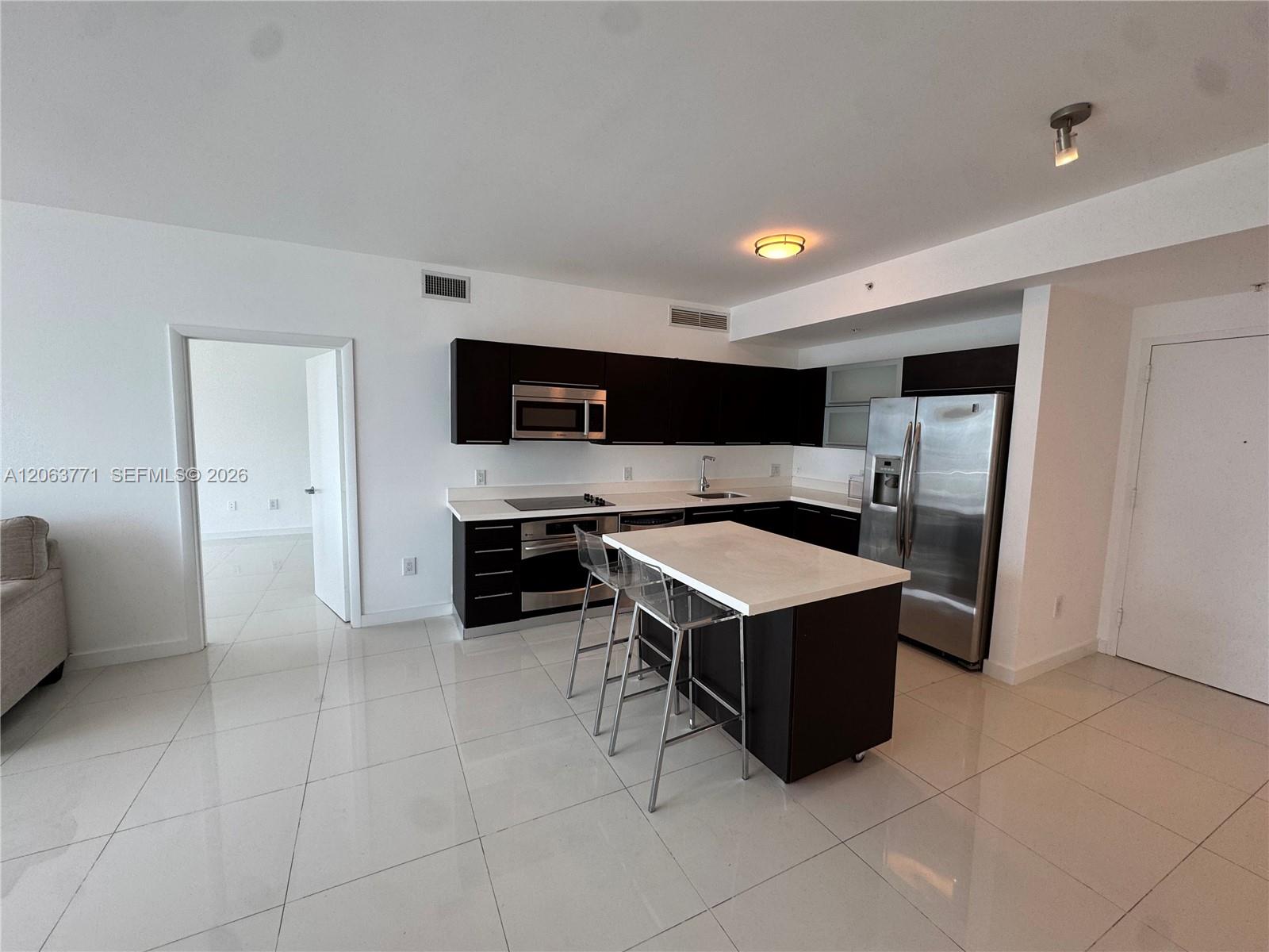 90 SW 3rd St # 2314