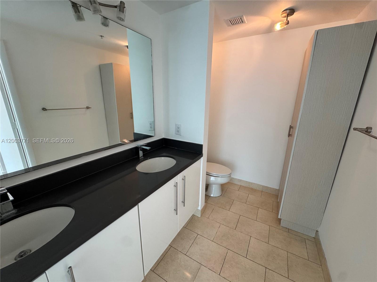 90 SW 3rd St # 2314