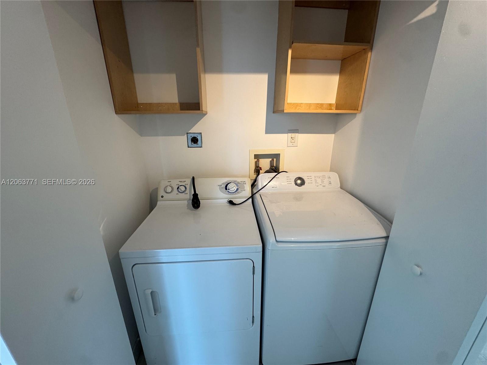 90 SW 3rd St # 2314