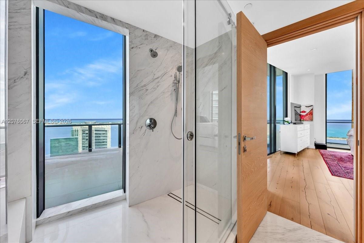 1300 SE Miami Ave Unit: UPH3